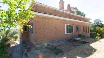 Chalet in Valdemaqueda photo 50