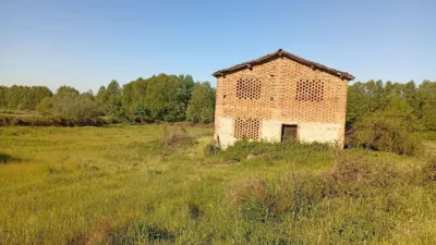 Rustic farm in Talaveruela de La Vera photo 19