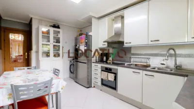 Semi-detached House in Urban Core photo 11