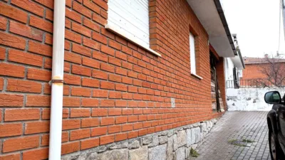 Chalet in Robledo de Chavela photo 3