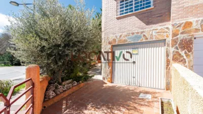 Chalet en La Pizarra photo 3
