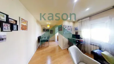 Flat in Moscardó photo 2