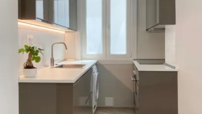 Apartment in Ensanche photo 5
