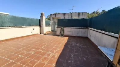 Duplex in Vallirana photo 2