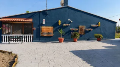 Chalet in Chiva photo 2
