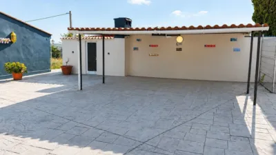 Chalet in Chiva photo 3