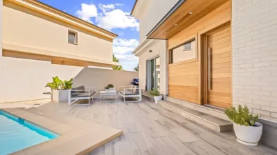Semi-Detached House in Urbanizations photo 8