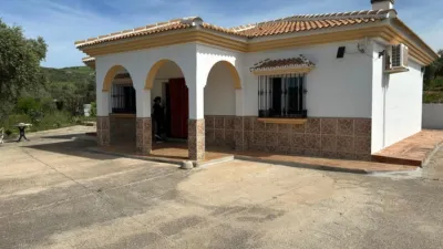Chalet in Almogía photo 2