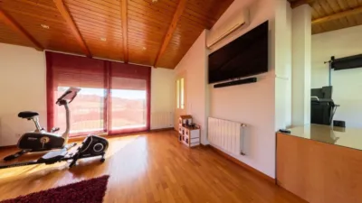 Chalet in Sant Feliu de Llobregat photo 30