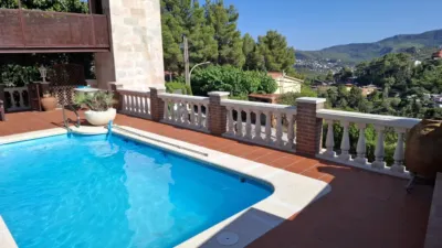 Chalet in Vallirana photo 3