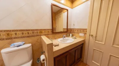 Chalet in Sant Feliu de Llobregat photo 16