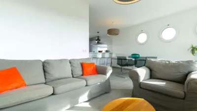 Townhouse in Empuriabrava photo 4