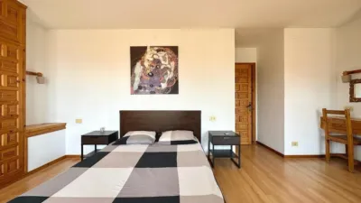 Townhouse in Empuriabrava photo 12