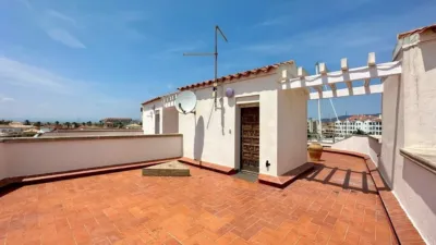 Townhouse in Empuriabrava photo 25