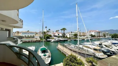 Townhouse in Empuriabrava photo 37