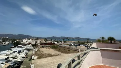 Townhouse in Empuriabrava photo 21