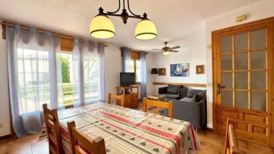 Townhouse in Empuriabrava photo 3