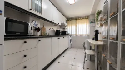 Apartment in La Hispanidad-Verdeluz photo 3
