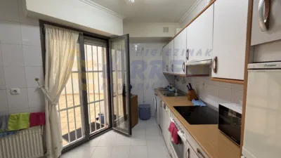 Apartment in Eibar photo 8