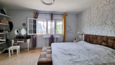 Chalet in Torrejón de la Calzada photo 25