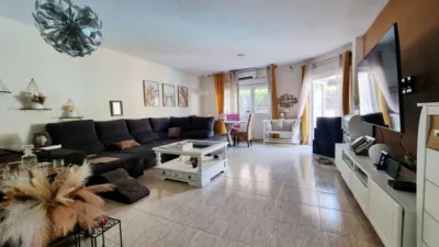 Chalet in Torrejón de la Calzada photo 12