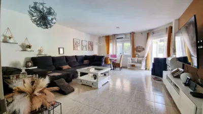 Chalet in Torrejón de la Calzada photo 11