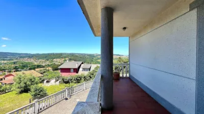 Chalet in Barrio (Celas de Peiro) photo 12
