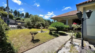 Chalet in Barrio (Celas de Peiro) photo 3