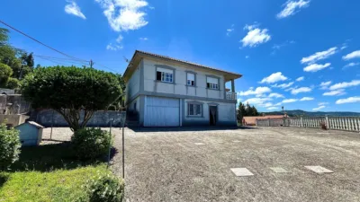 Chalet in Barrio (Celas de Peiro) photo 7
