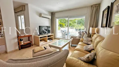 Apartment in Can Girona-Terramar-Vinyet photo 3