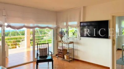 Chalet in Can Girona-Terramar-Vinyet photo 15