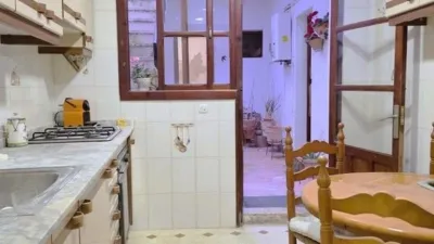 House in the Centre photo 9