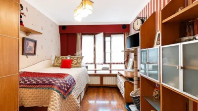 Piso en venta en Anaka-San Miguel-El Pinar, Anaka-San Miguel-El Pinar (Irun) de 537.900 €