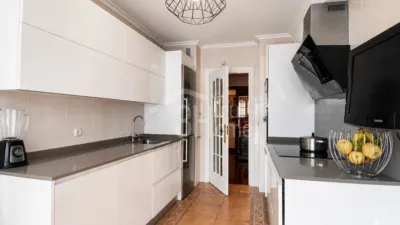 Piso en venta en Anaka-San Miguel-El Pinar, Anaka-San Miguel-El Pinar (Irun) de 537.900 €
