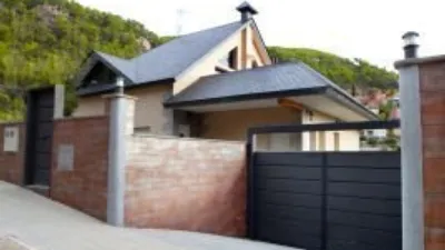 Chalet in Vallirana photo 2