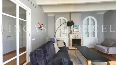 Apartment in Centre photo 3