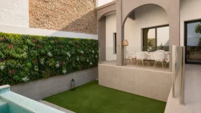 Terraced house in Eixample-Horta Capallera photo 12