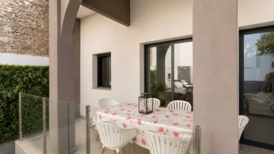 Terraced house in Eixample-Horta Capallera photo 9