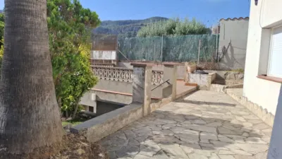 Chalet in Vallirana photo 4