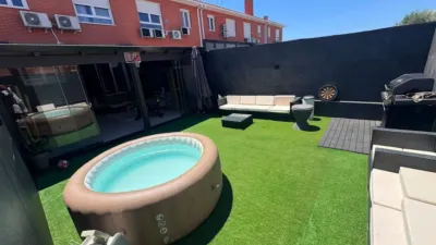 Chalet in Torrejón de la Calzada photo 3
