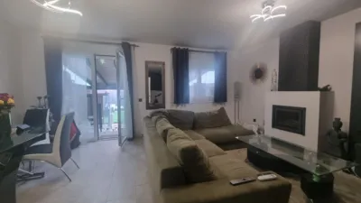 Chalet en Torrejón de la Calzada photo 12