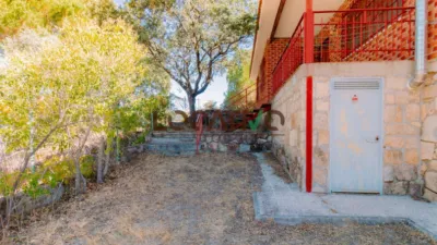 Chalet in Fresnedilla de la Oliva photo 2