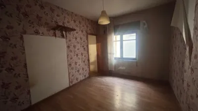 Apartment on Parke Street, 7 photo 2