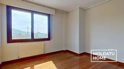Attic Flat in Burtzeña photo 18