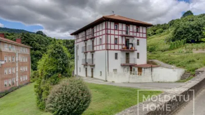 Apartment in Arrigorriaga photo 2