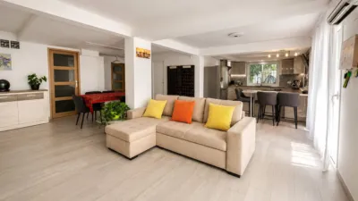 Apartment in Port Esportiu-Canyelles-Puig Rom photo 8