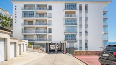 Apartment in Port Esportiu-Canyelles-Puig Rom photo 24