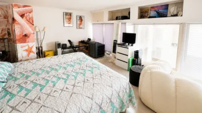 Apartment in Port Esportiu-Canyelles-Puig Rom photo 14