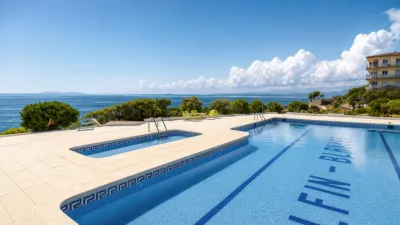 Apartment in Port Esportiu-Canyelles-Puig Rom photo 23