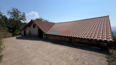 Chalet en venta en Antzuola, Antzuola de 360.000 €